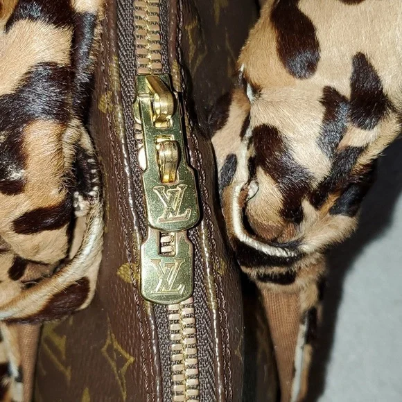 Louis Vuitton Monogram Alma Alaia Vintage Pony Hair Limited Edition - Picture 4 of 16